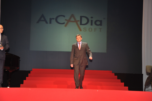 Prezes Jarosław Chudzik na gali wręczenia nagród TERAZ POLSKA 2010 Prezes Jarosław Chudzik na gali wręczenia nagród TERAZ POLSKA 2010